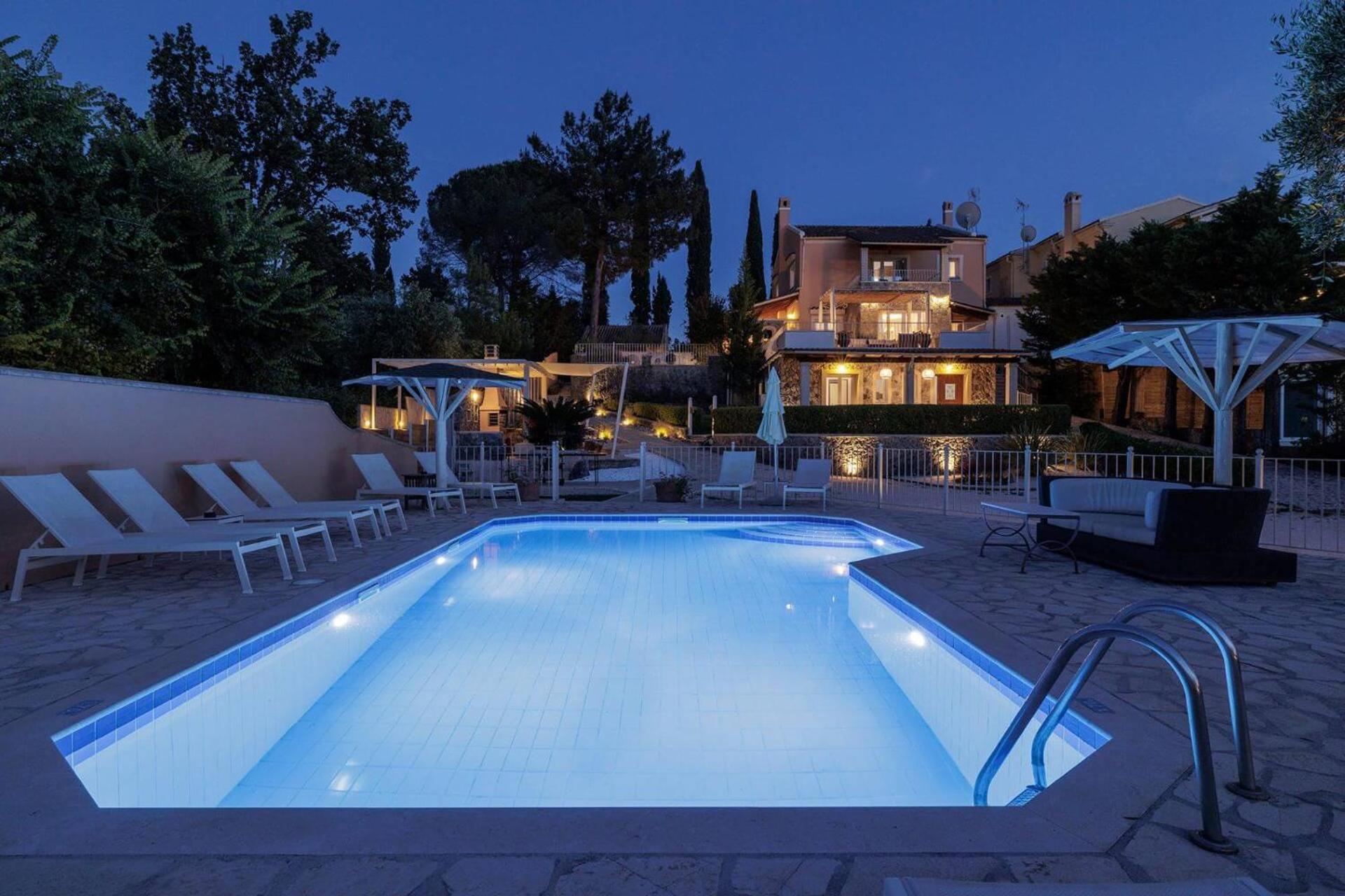 Villa St Nicholas House With Private Heated Pool Dassiá Eksteriør bilde